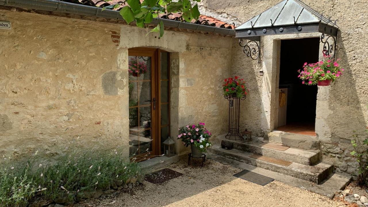 La Bastide Portoly B&B "Pruneaux" Penne-dʼAgenais エクステリア 写真
